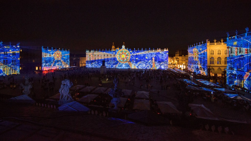 Foto: Für das Licht-Spektakel werden alle Gebäude rund um den Platz Stanislas genutzt. (Foto: Ville de Nancy)