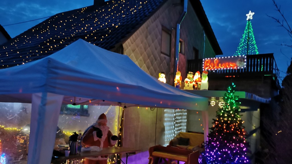 Weihnachtshaus in Aschbach (Foto: SR / Oliver Buchholz)