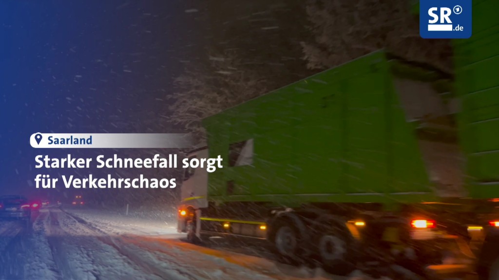 Foto: Starker Schneefall sorgt für Verkehrschaos
