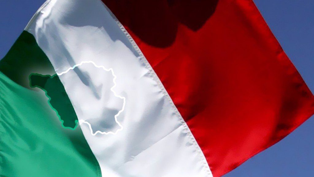 Italienische Nationalflagge vor der Saarlandkarte 