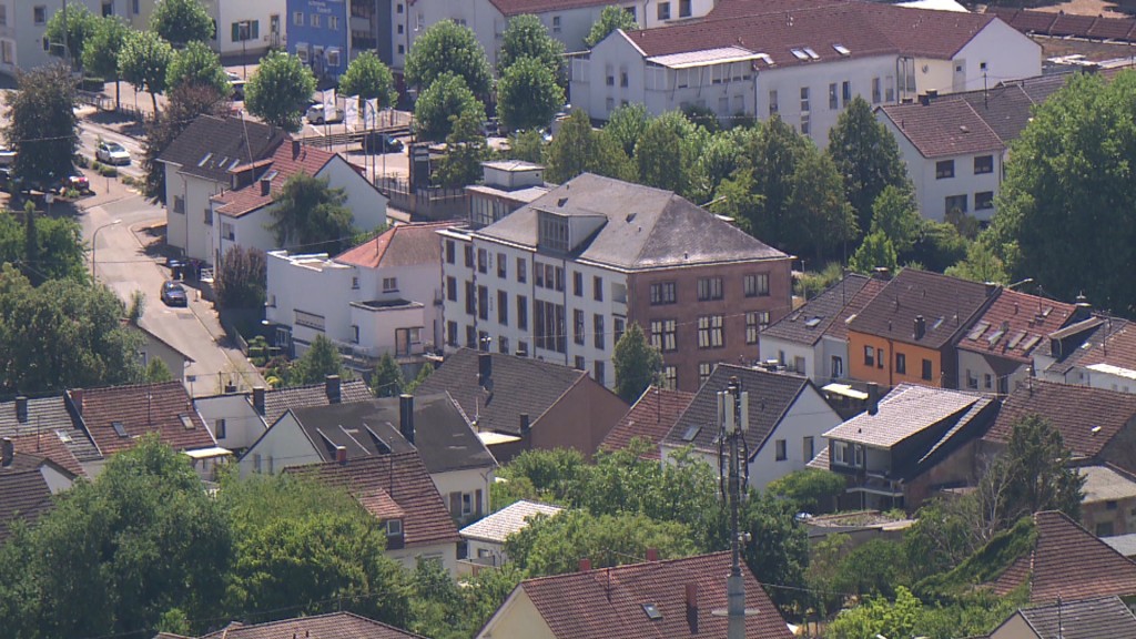 Straßen und Häuser in Ensdorf
