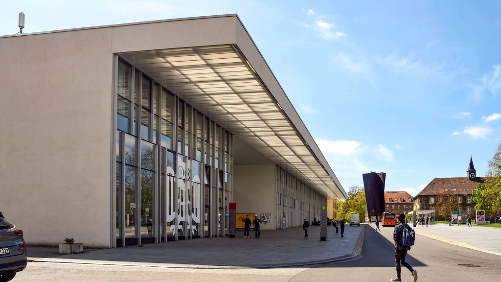 Foto: Campus-Center Universität des Saarlandes in Saarbrücken