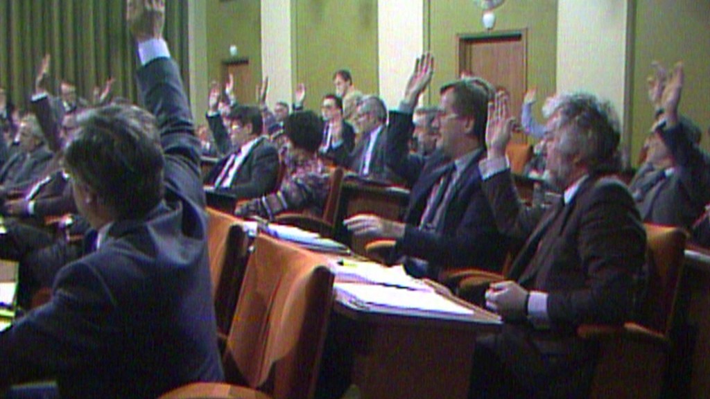 Archivaufnahme: Abstimmng im saarländischen Landtag 