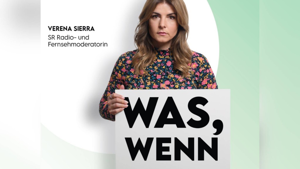 SR 1 Moderatorin Verena Sierry hält für eine Kampagne der Saarländischen Krebsgesellschaft ein Schild mit der Aufschrift 