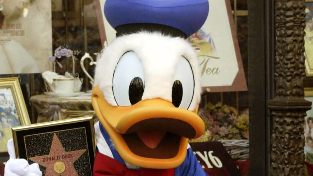 Trickfigur Donald Duck bei der Verleihung eines Sterns auf dem Walk Of Fame in Los Angeles