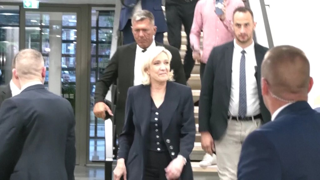 Foto: Marine Le Pen nach ihrem Wahlsieg