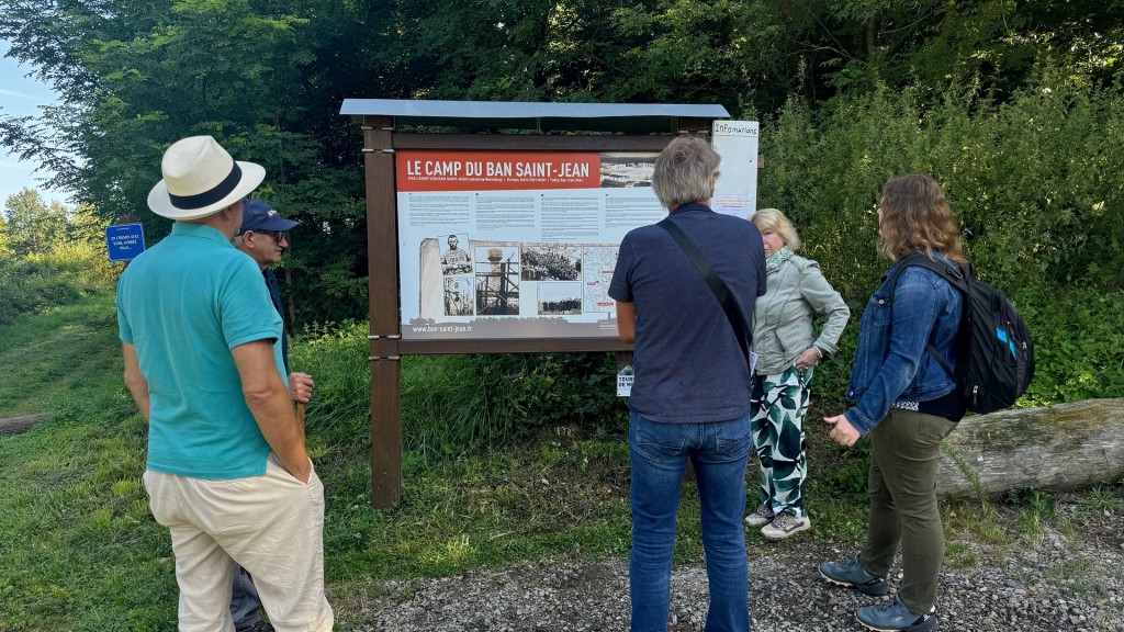 Hinweisschild zum Lager Ban-Saint-Jean