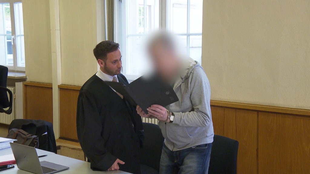 Foto: Sohn von 89-jährigem Opfer verurteilt