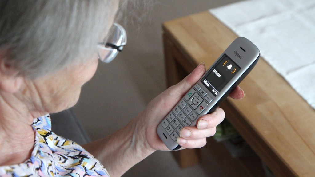 Frau mit Telefon