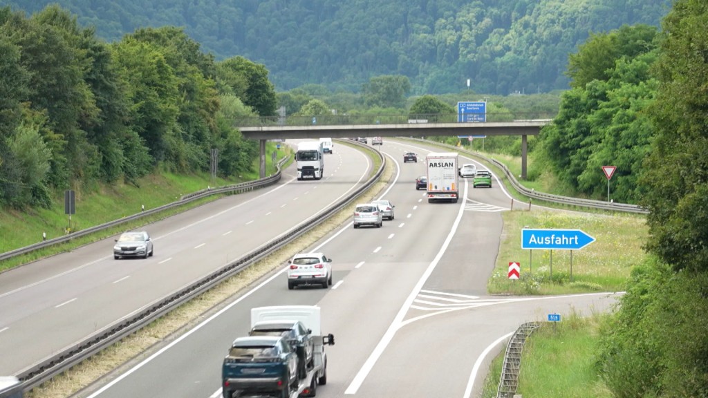 Autobahn A8