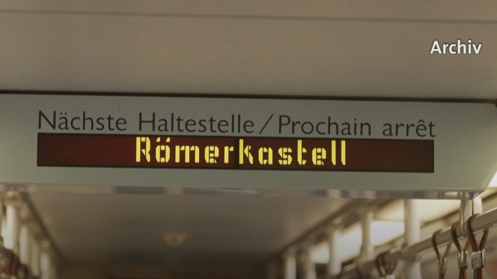 Foto: Römerkastell auf der Anzeige der Saarbahn 