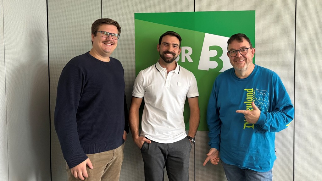 Julian Schneider, Steffen Wessler und SR 3 Moderator Christian Job