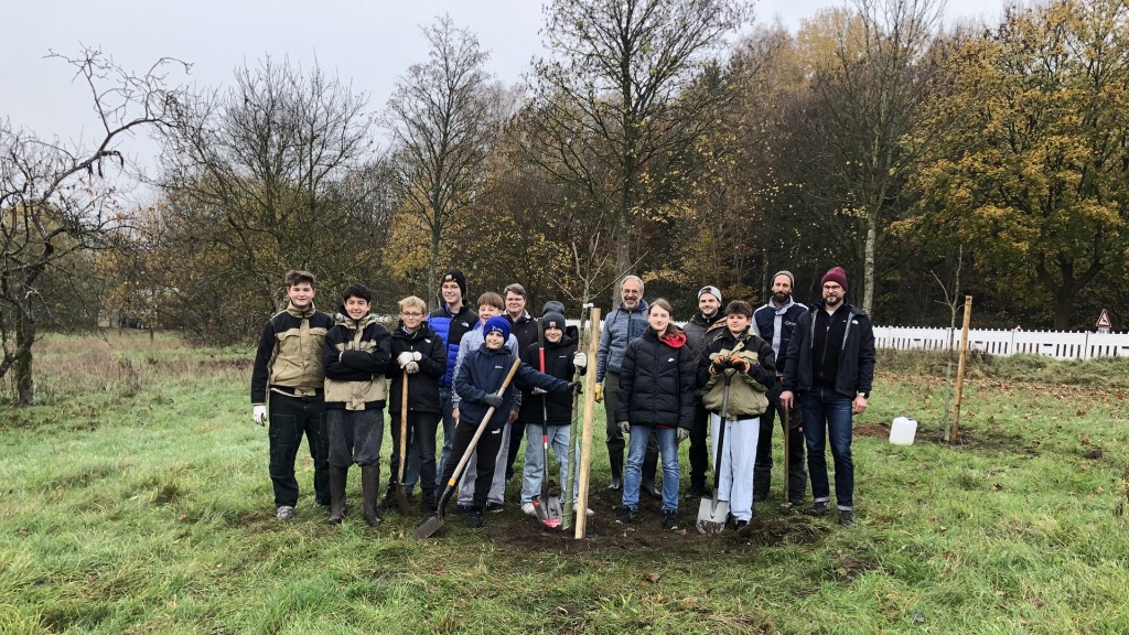 Schüler des Rohrbachtaler Albertus-Magnus-Gymnasiums beim 