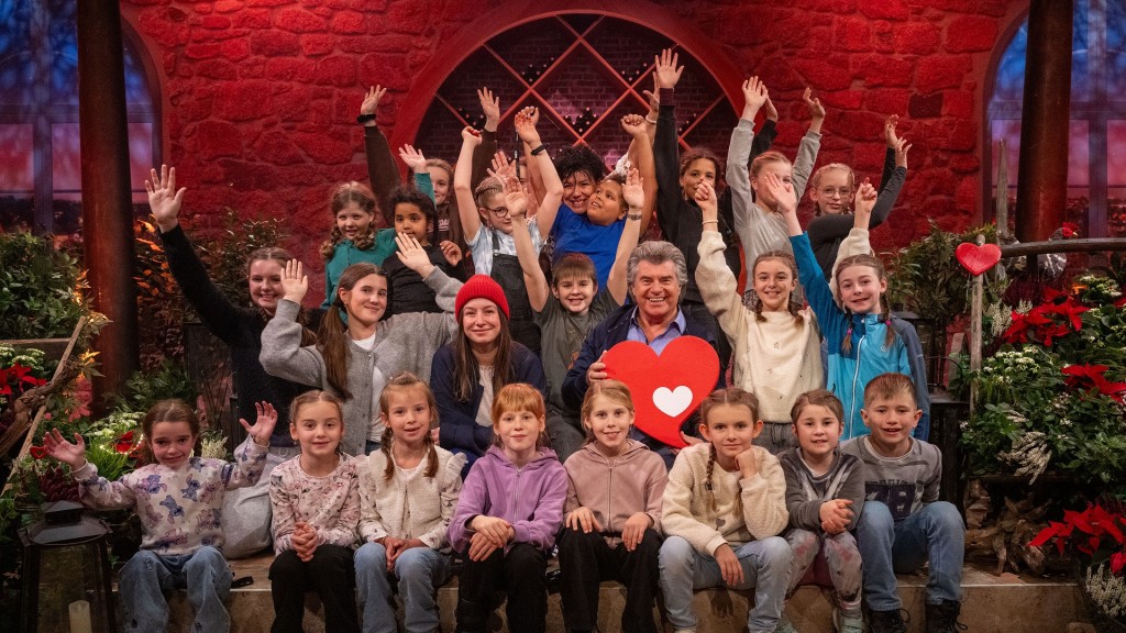 Foto: Andy Borg und zahlreiche Kinder 