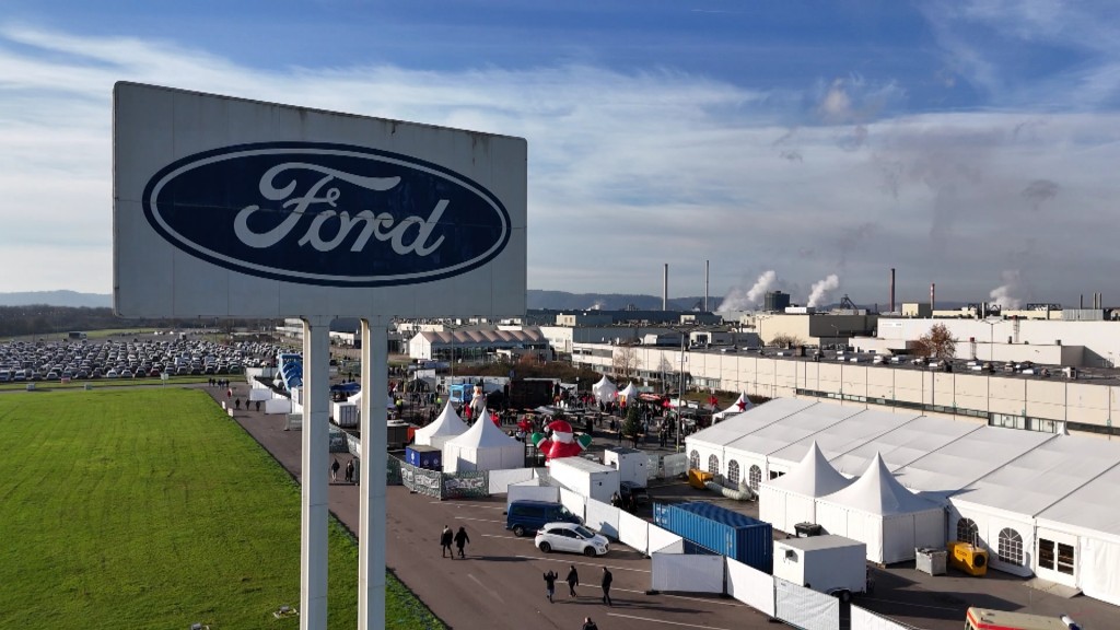 Abschiedsfest. Drohnenaufnahme des Fordgeländes