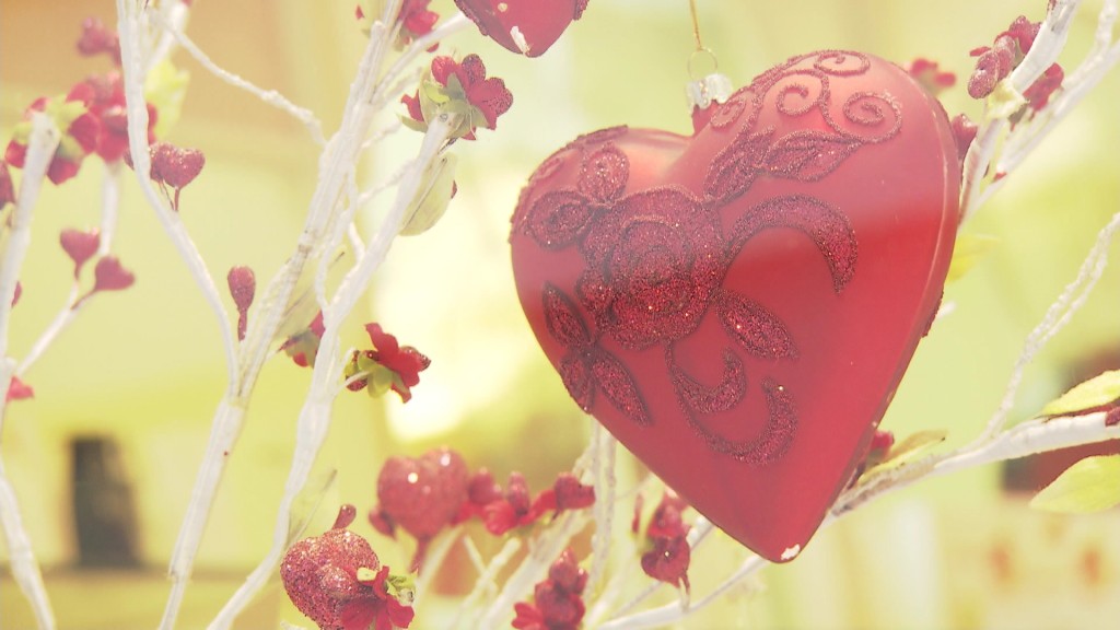 Dekoration mit Herz zum Valentinstag