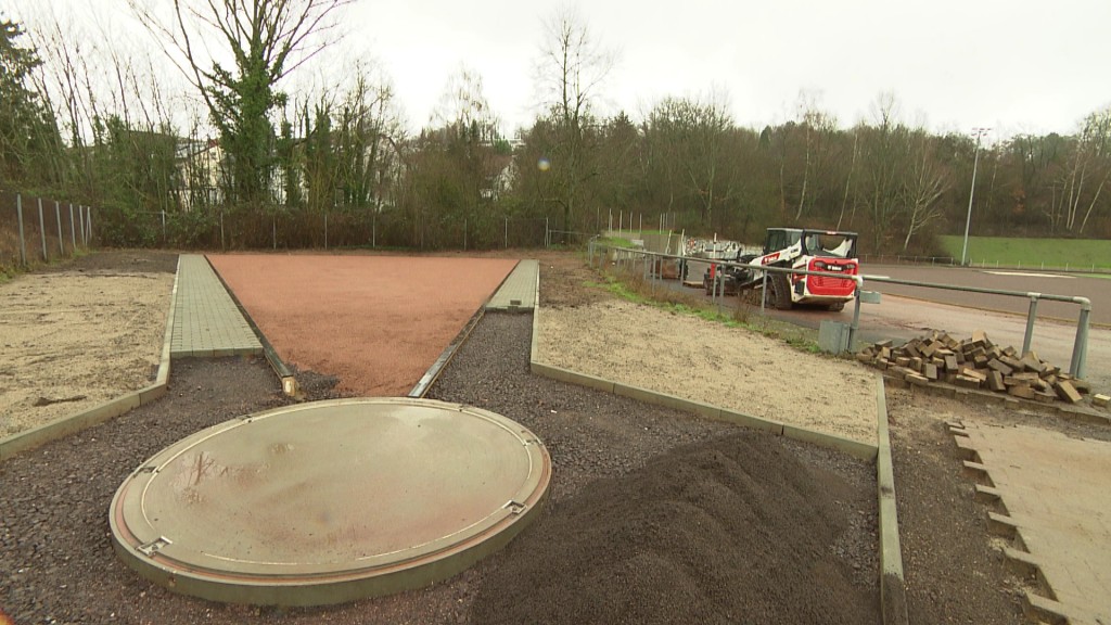Foto: Kugelstoß-Anlage im Stadion am Kieselhumes.