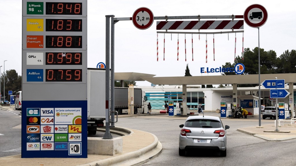 Eine französische Tankstelle der Handelskette E.Leclerc