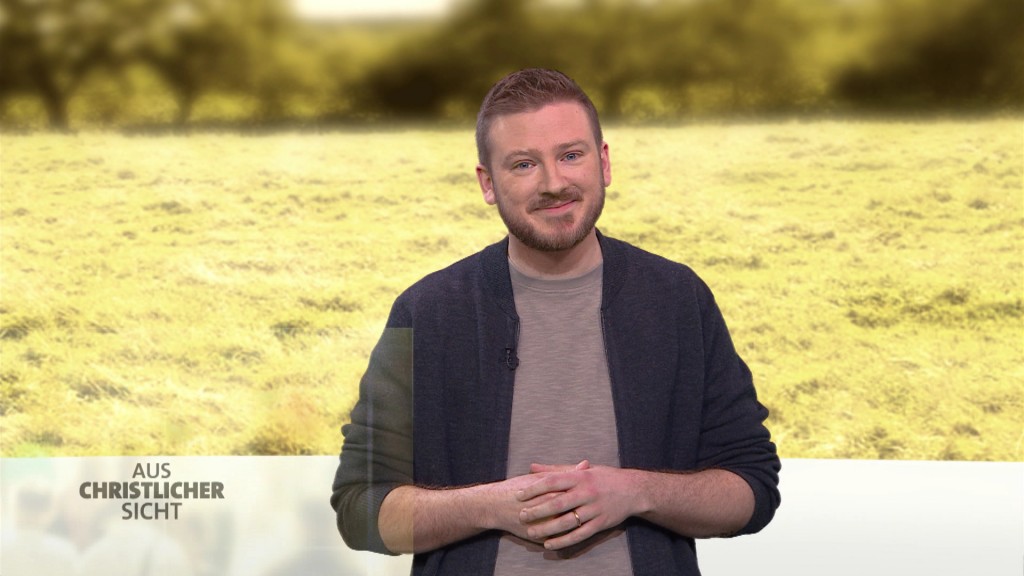 Foto: Pfarrer Daniel Storb im Studio