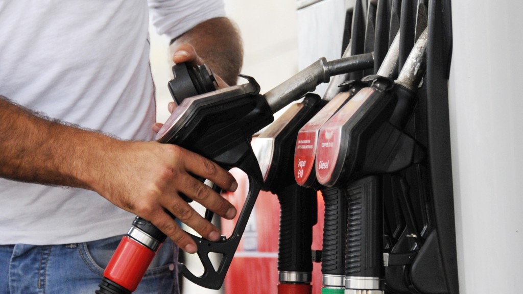 Zapfsäulen an einer Tagstelle