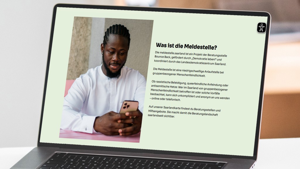 Foto: Screenshot der Meldestelle für menschenfeindliche Vorfälle auf einem Laptop.
