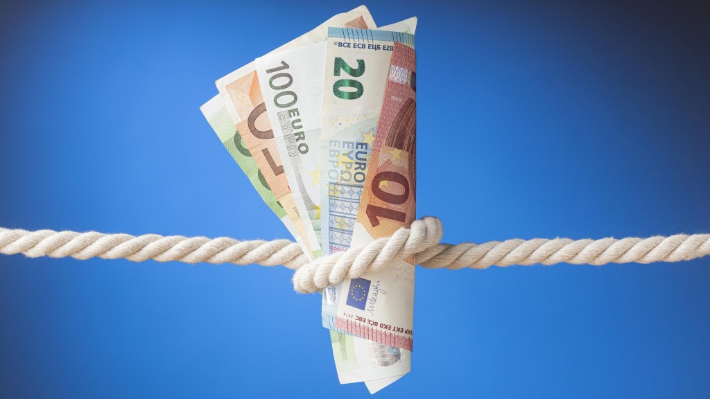 Euroscheine. Tauziehen um Geld.