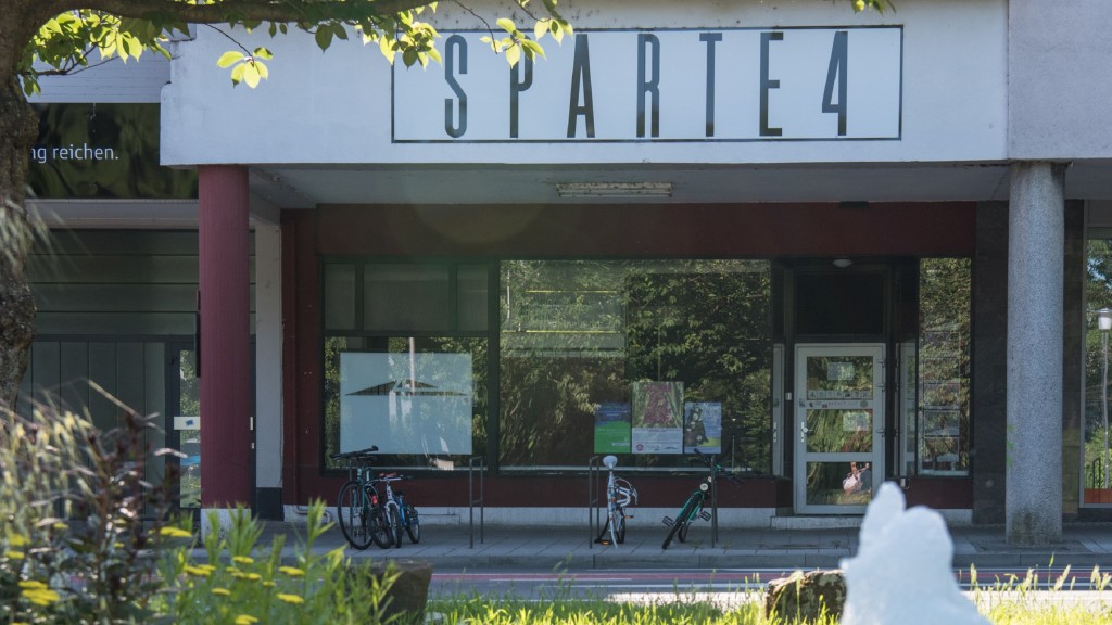 Theater Sparte 4, Außenansicht