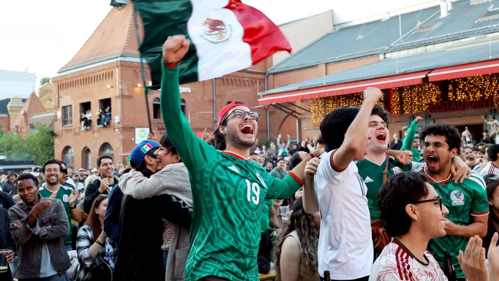 Fußball-WM der Männer, Eröffnungsspiel Mexiko gegen Südafrika