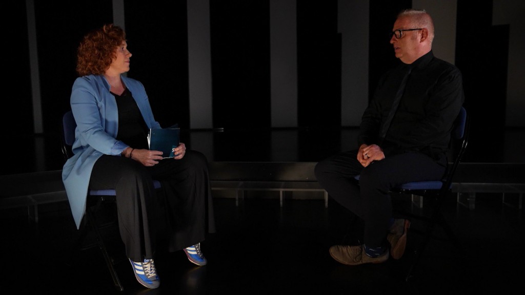Foto: Michael Rehberger im Interview mit Sabine Wachs