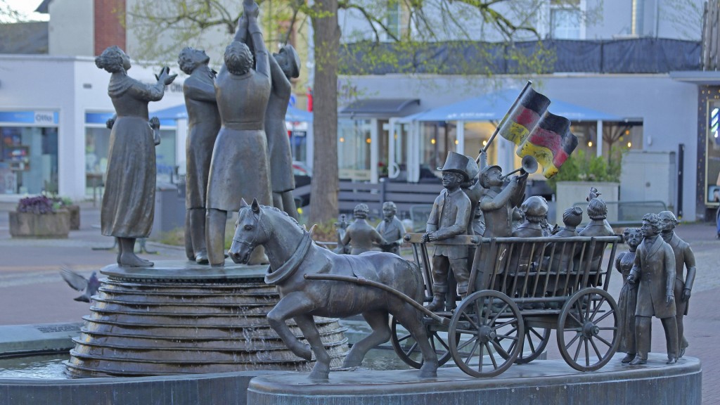 Der Freiheitsbrunnen in Homburg mit einer Figurengruppe zur Erinnerung an die Demokratiebewegung im Vormärz