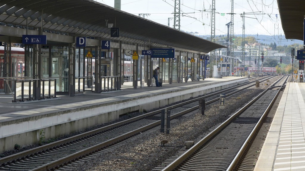 Foto: Keine Züge im Bahnhof Kaiserslautern