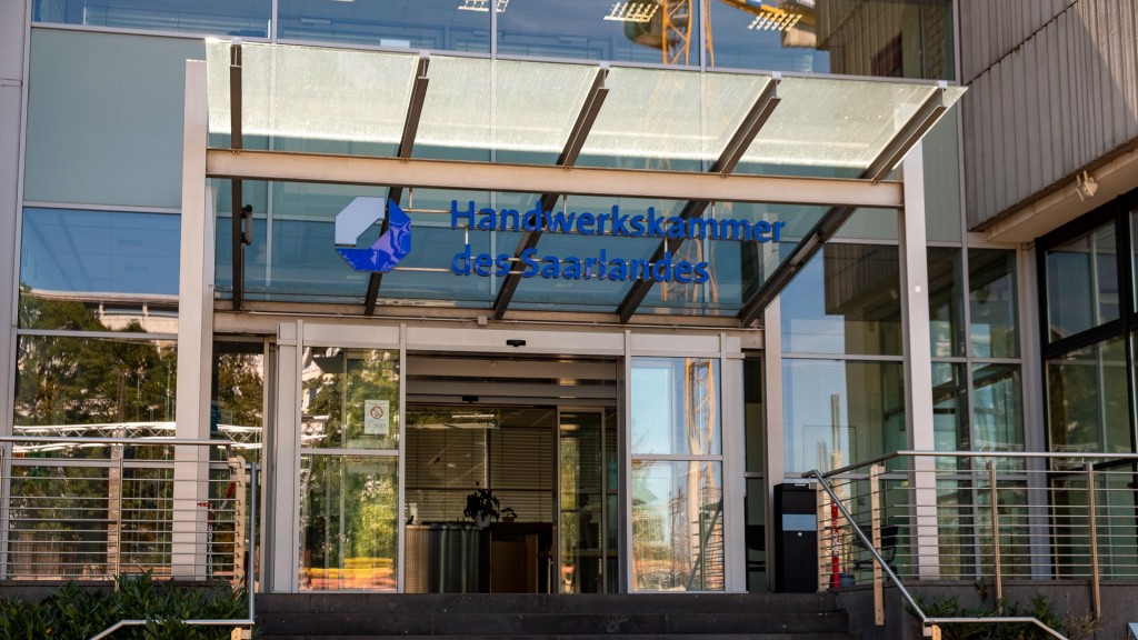 Eingangsbereich der saaländischen Handwerkskammer
