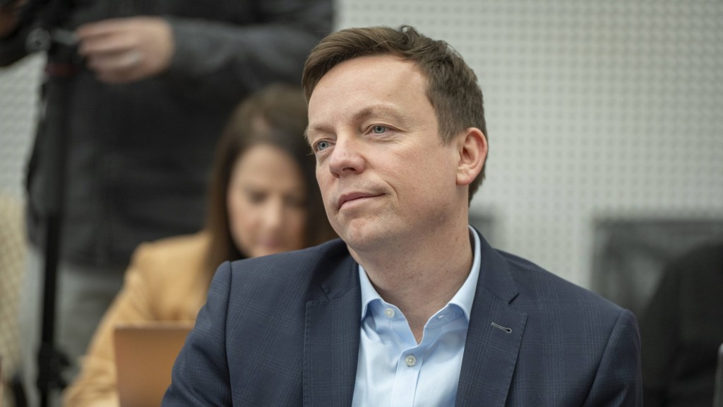 Foto: Tobias Hans im saarländischen Landtag
