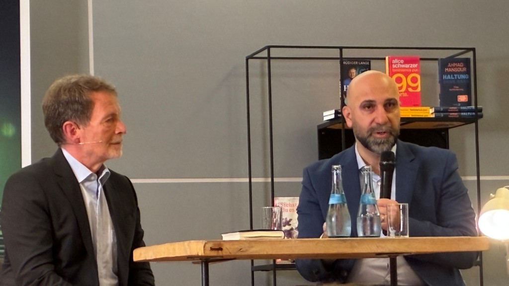 Foto: Ahmad Mansour auf der HomBuch  2026
