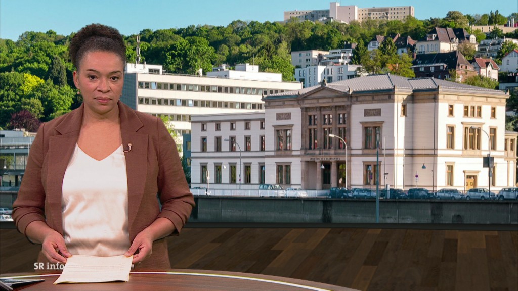 Foto: Sarah Sassou im Studio