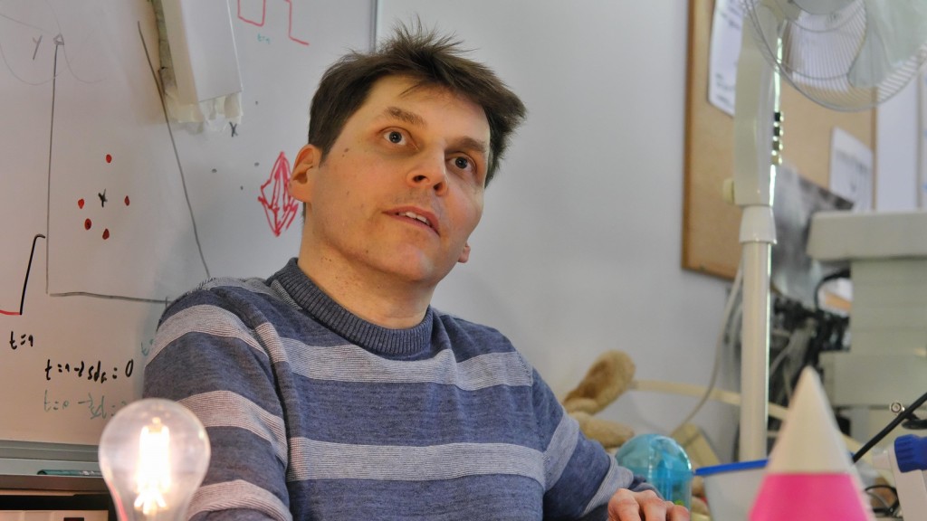 Ein ausgezeichneter Lehrer: der Physiker Dr. Christian Hoffmann (Foto: Thorsten Mohr)