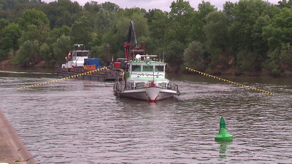 Foto: Ein Schiff auf der Saar