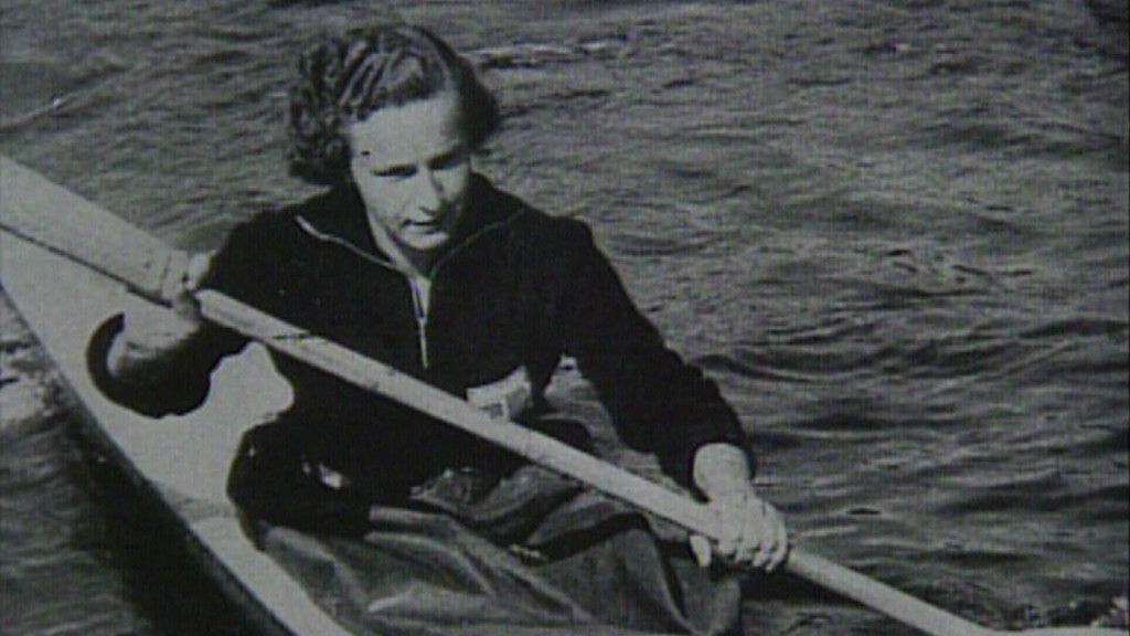FOTO: Eine Kanutin bei Olympia 1952