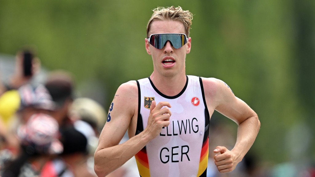 Foto: Triathlet Tim Hellwig bei den olympischen Spielen 2024 in Paris