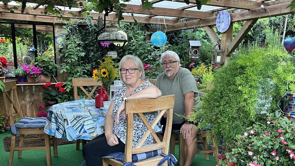 Lotte und Heinz-Günter im heimischen Balkonien