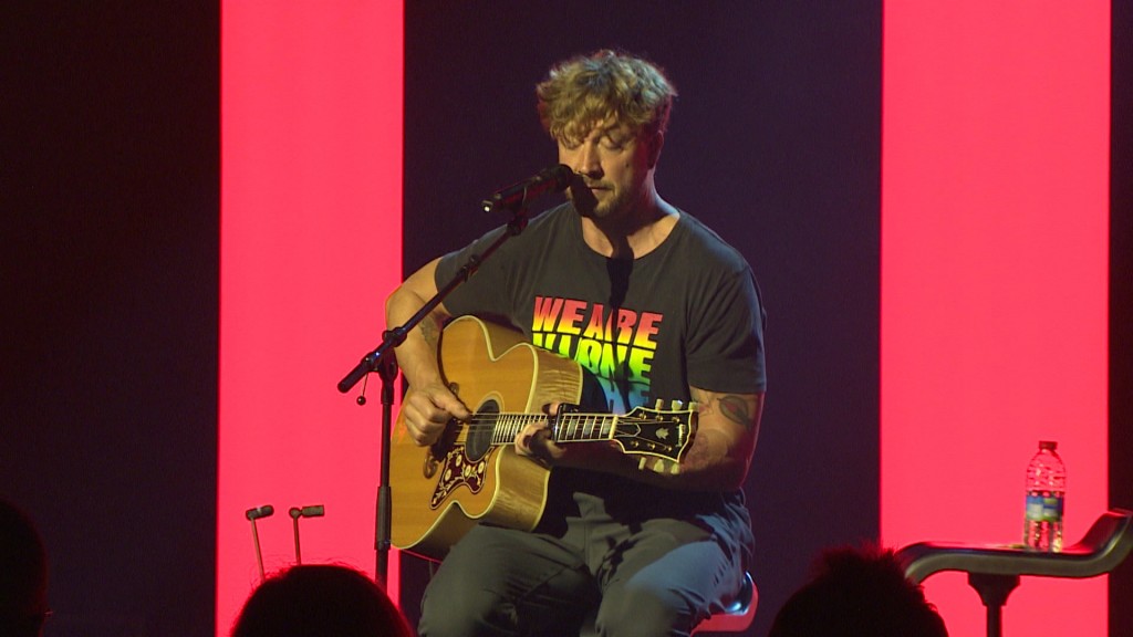 Foto: Samu Haber bei SR 1 Unplugged