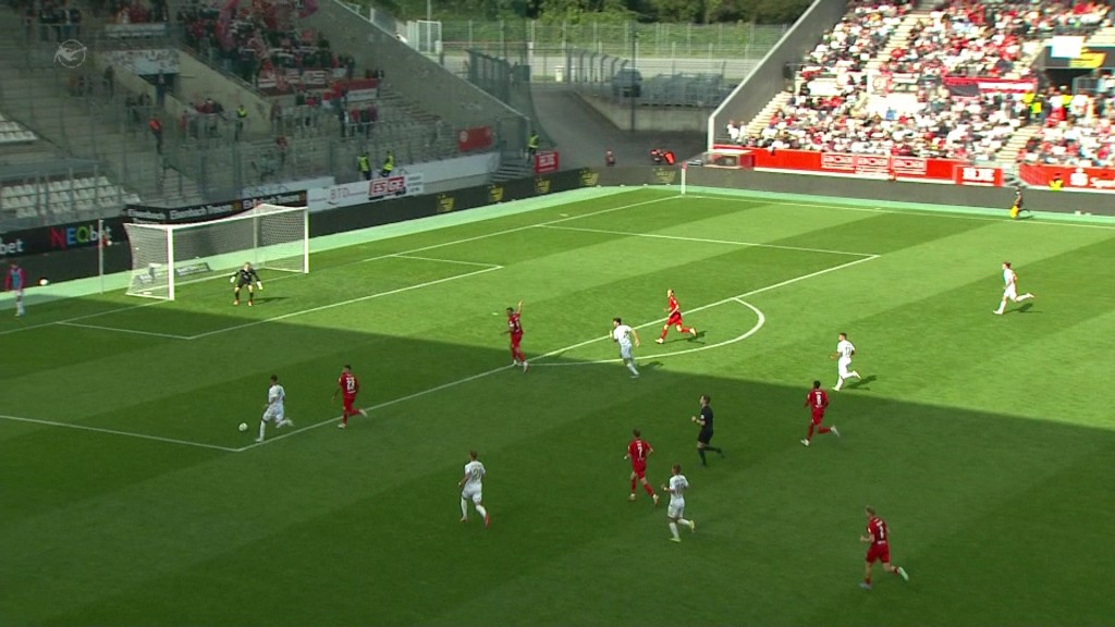 Foto. SV Wehen gegen Rot-Weiss Essen