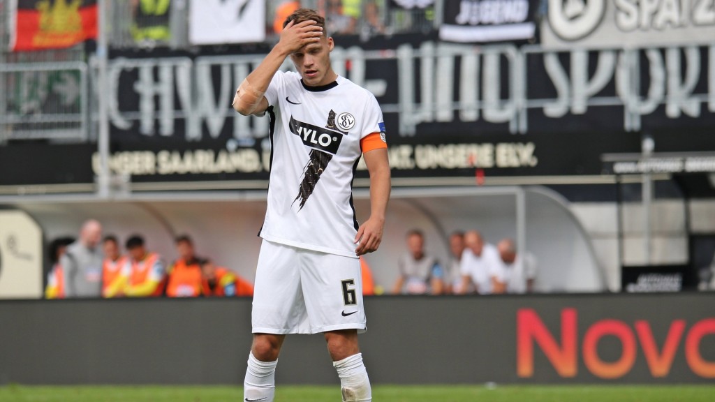 Foto: Enttäuschter Robin Fellhauer (SV Elversberg) beim Spiel gegen Ulm