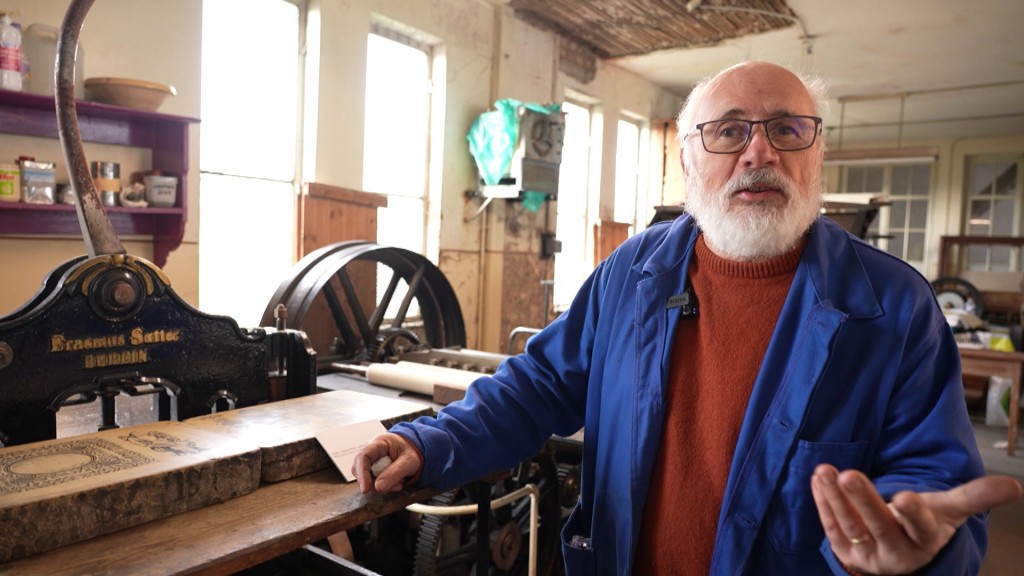 Foto: Mitarbeiter in der Lithographie Druckerei