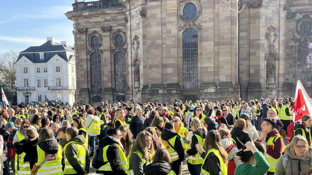 Verdi-Kundgebung zum Kita-Streik