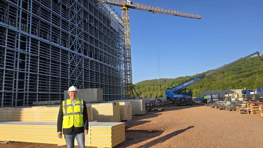 Andreas Meinert auf der Fricke-Großbaustelle bei Theley
