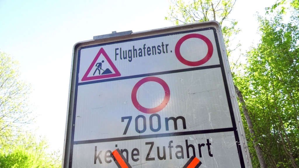 Foto: Sperrung der Flughafenstraße L108 „Staffel“ in St. Ingbert