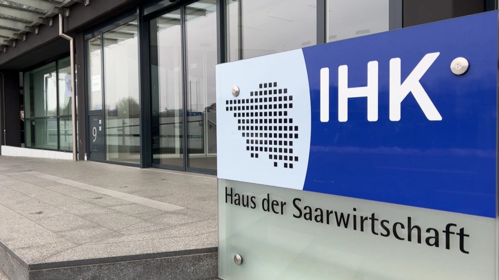 Foto: Das Schild der Industrie und Handelskammer des Saarlandes
