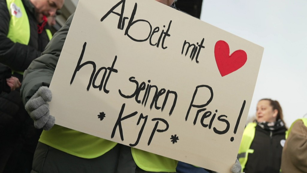 Foto: Ein Streik-Plakat von Uniklinik-Beschäftigten