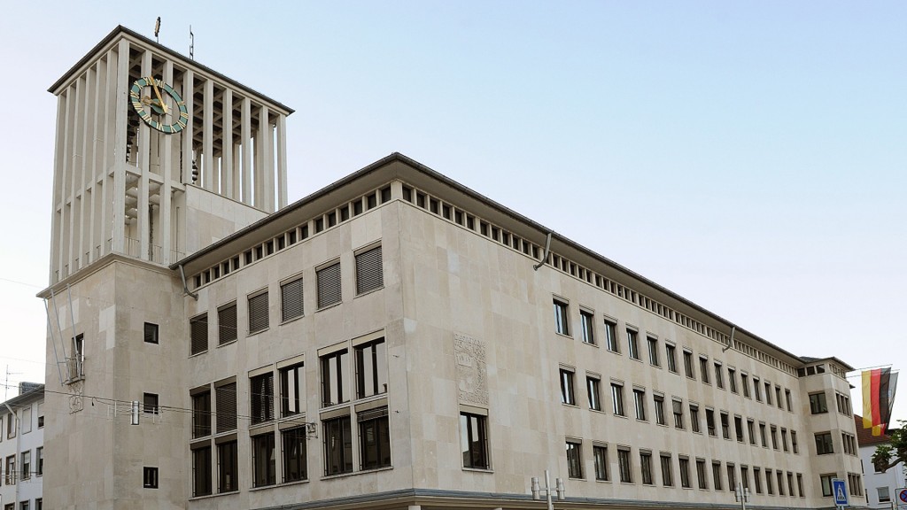 Foto: Rathaus von Saarlouis